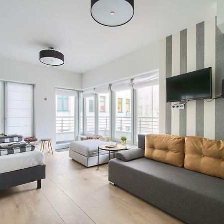 Labo Apartment Dzialdowska ワルシャワ エクステリア 写真